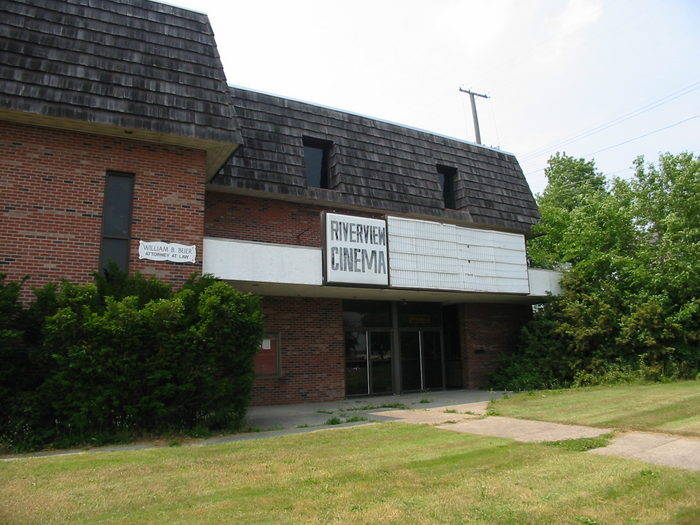 Riverview Cinema - MAY 14 2022